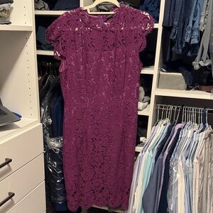 Chic Lace Midi Dress in Rich Purple
